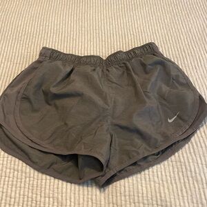 Women’s Nike Dri Fit size Medium